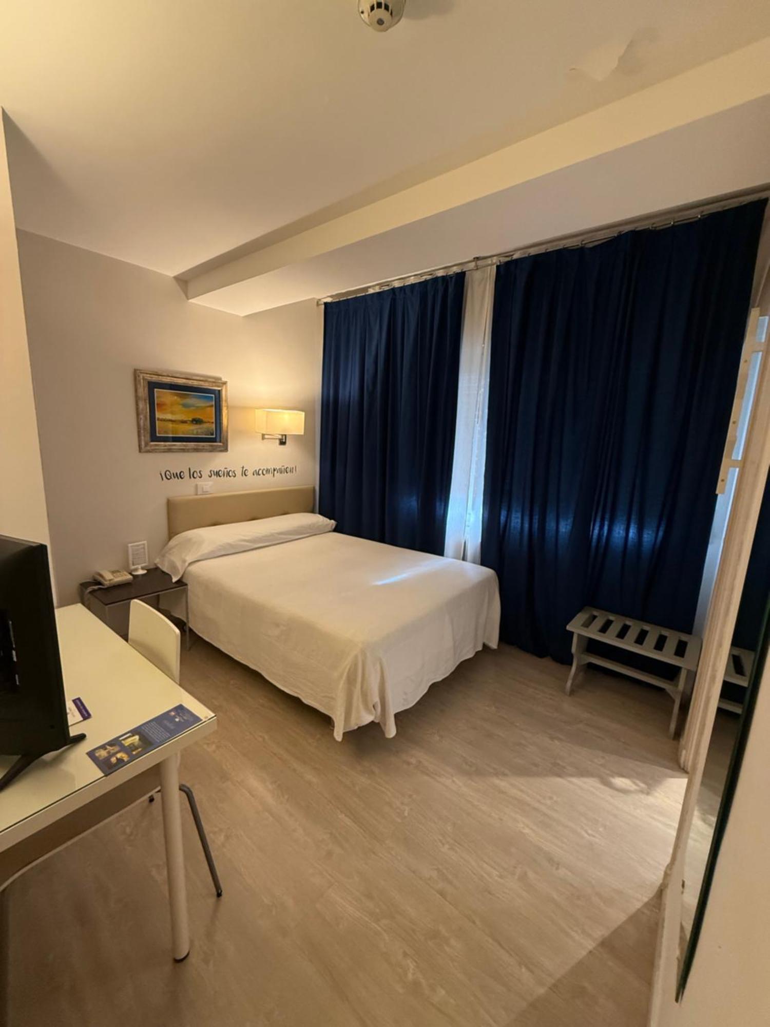 Hotel Virrey Arnedo Exterior foto