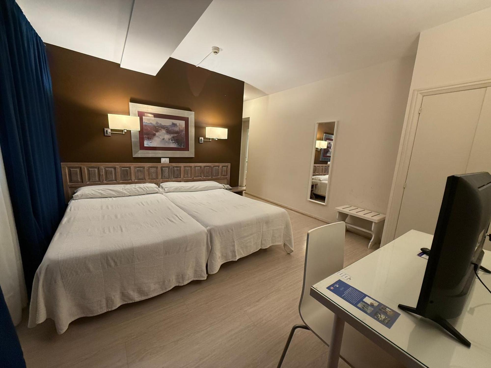 Hotel Virrey Arnedo Exterior foto