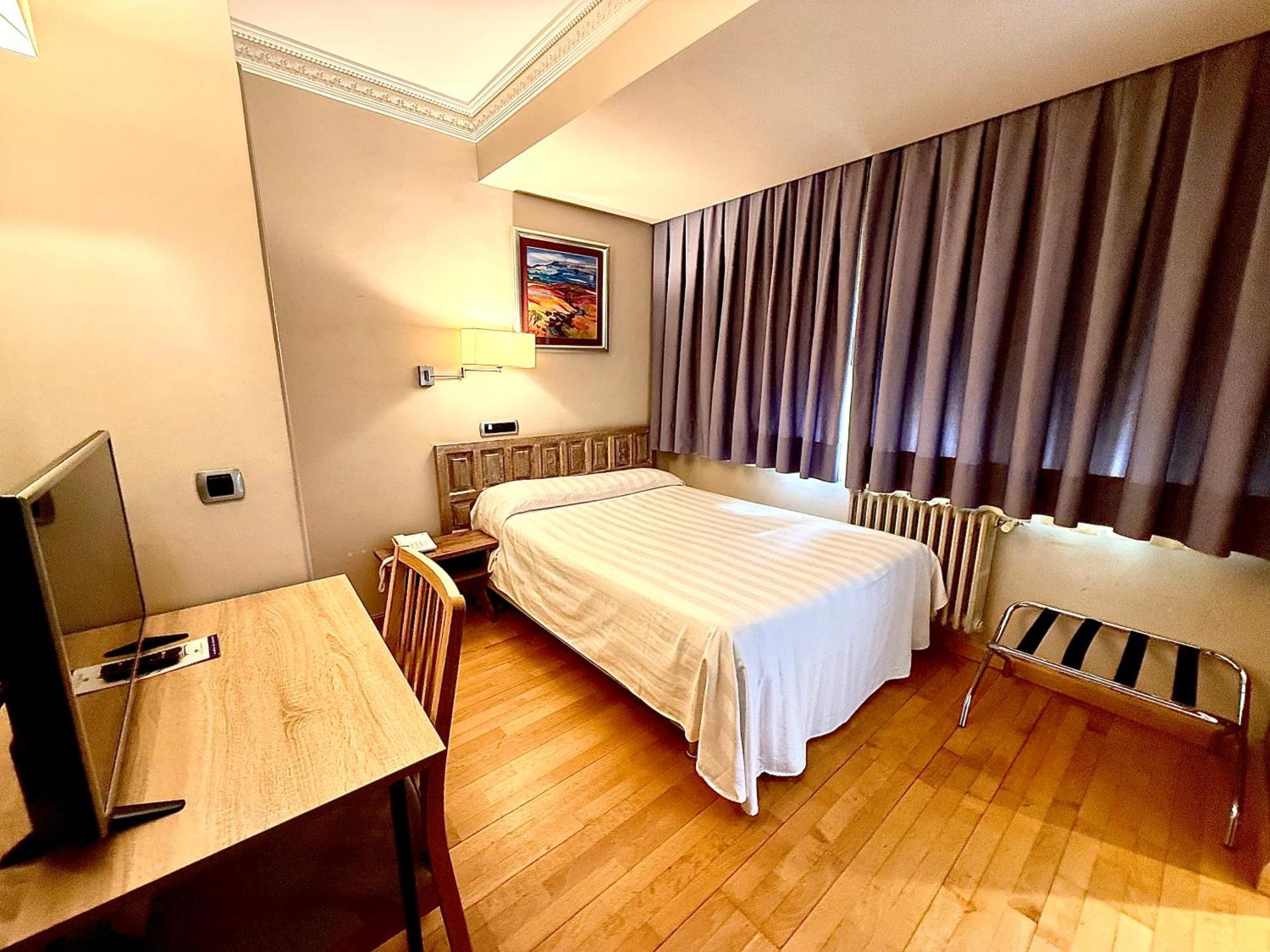 Hotel Virrey Arnedo Exterior foto