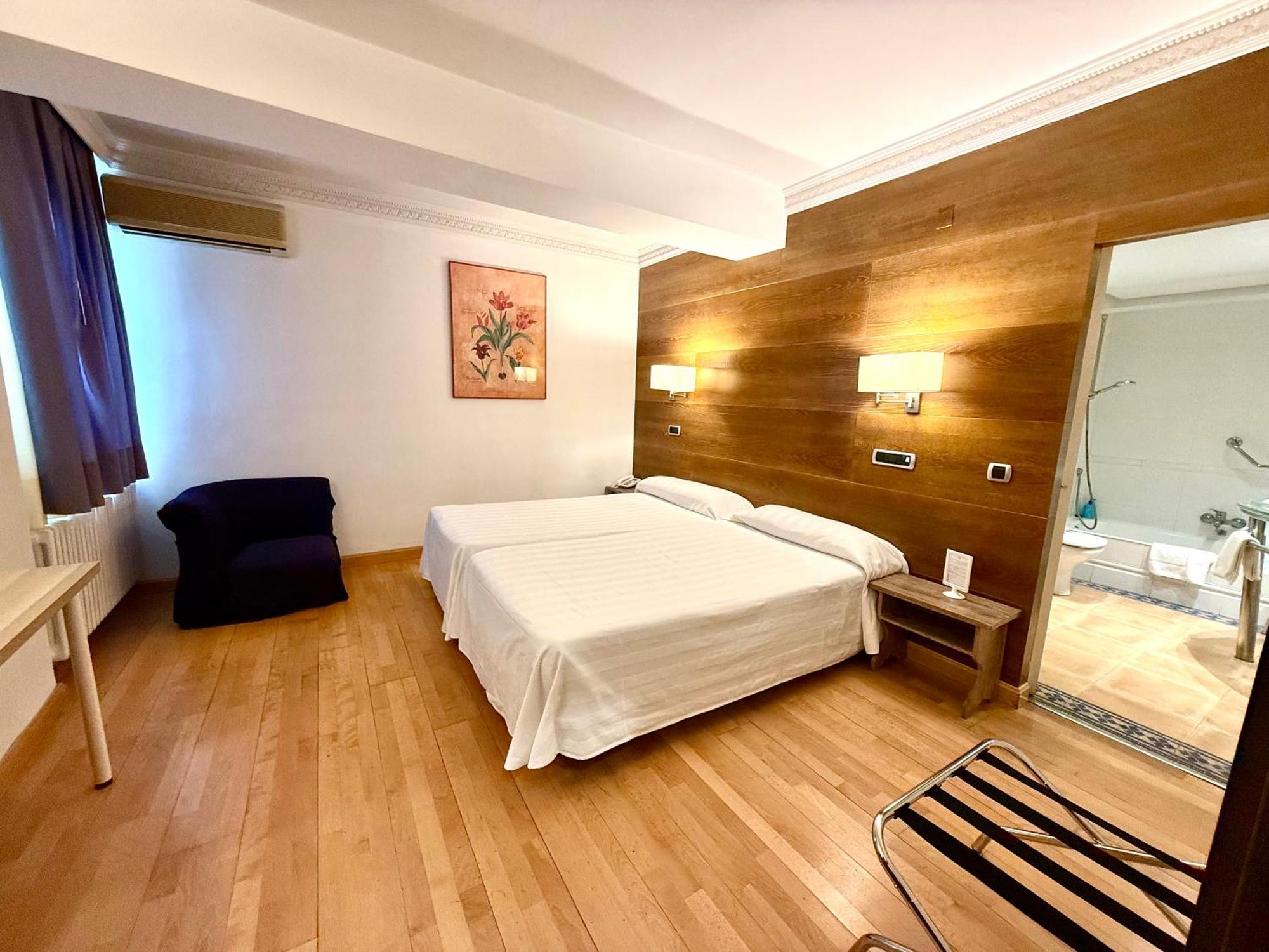 Hotel Virrey Arnedo Exterior foto